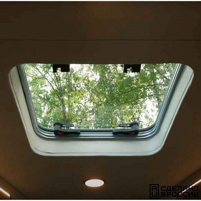 Люк палубный распашной Альбатрос 600x600