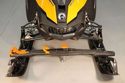 Пластиковые фиксаторы для крепления снегохода к кузову прицепа (передние) для Снегоходов