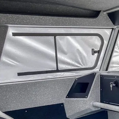 Комплект форточек (правая и левая)